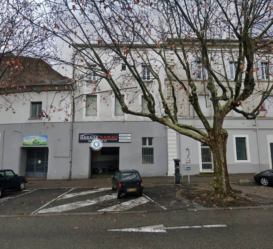 Local commercial · 143 m² · Achat des murs — photo 1