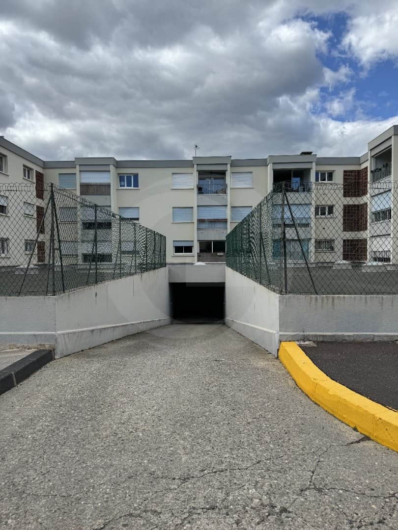 Local commercial · 18 m² · Location — photo 1