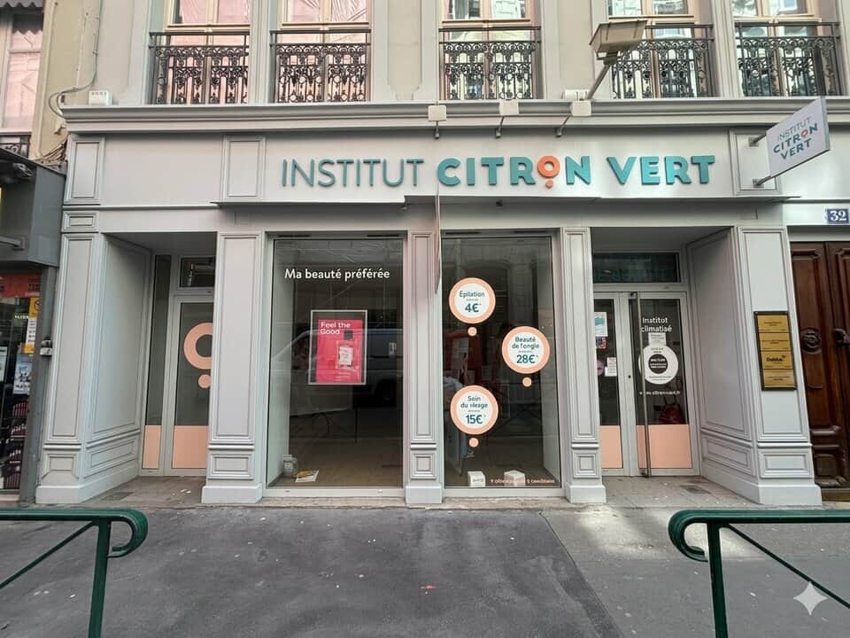 Local commercial · 130 m² · Achat des murs — photo 1