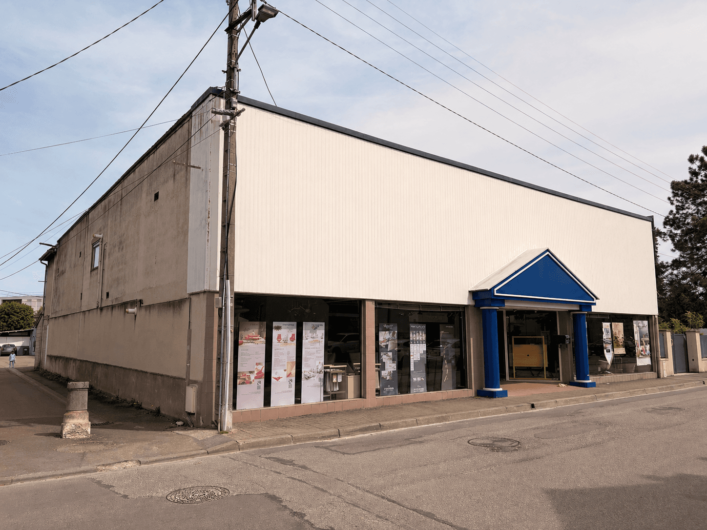 Local commercial · 1000 m² · Achat des murs — photo 1