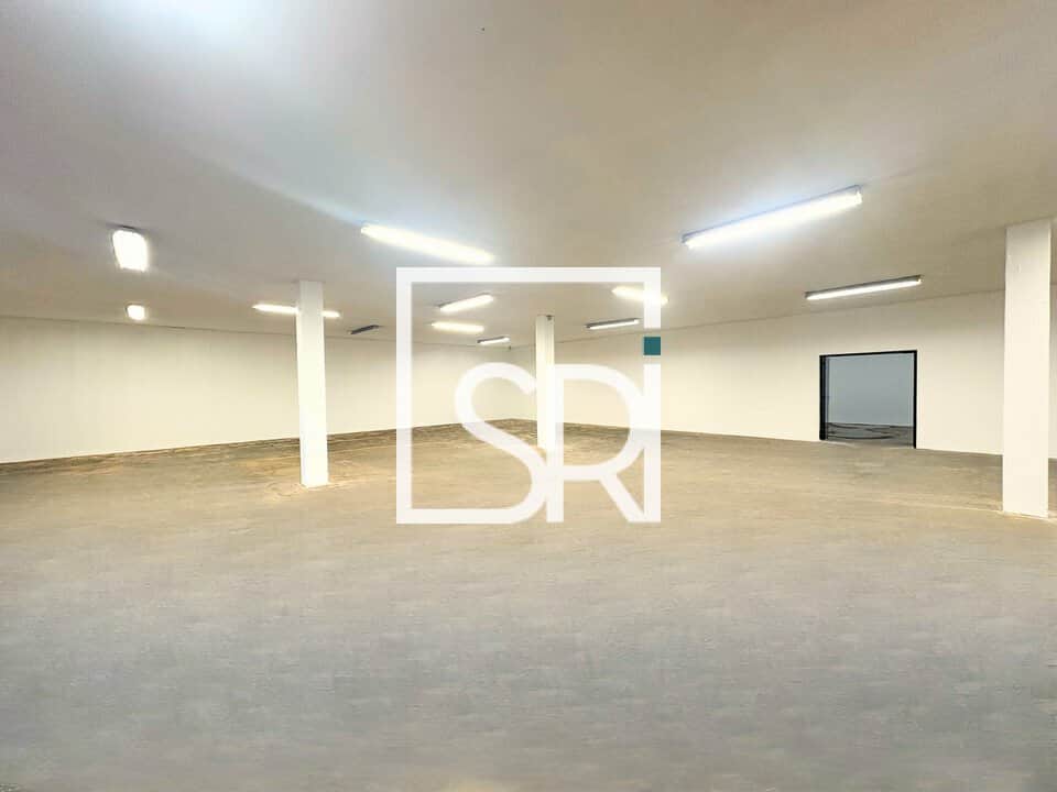 Local commercial · 1200 m² · Location — photo 1