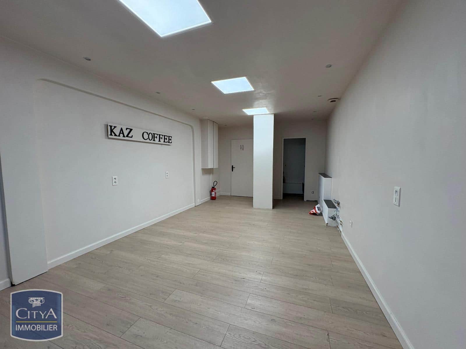 Local commercial · 50 m² · Location — photo 1