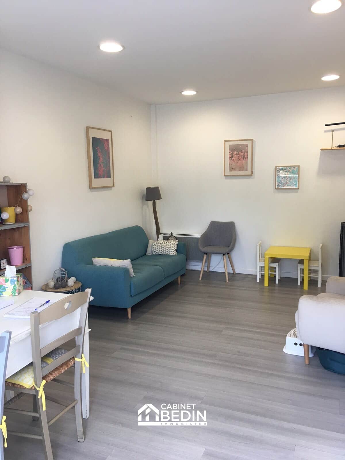 Local commercial · 21 m² · Location — photo 1