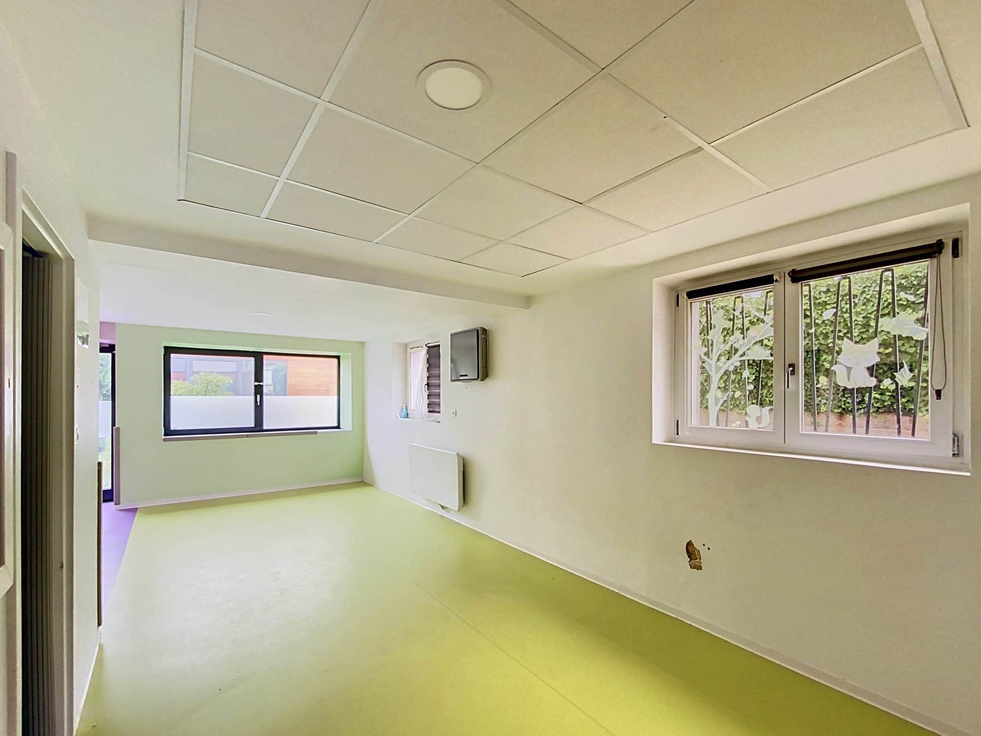 Local commercial · 65 m² · Location — photo 1