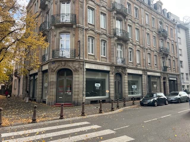 Local commercial · 160 m² · Achat des murs — photo 1
