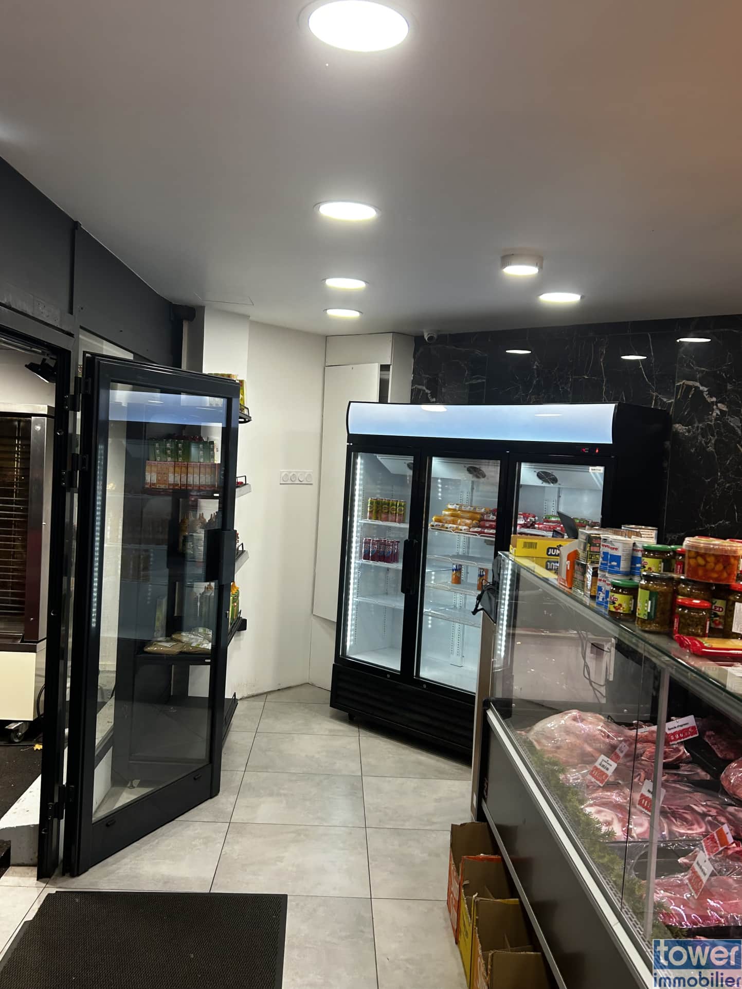 Local commercial · 42 m² · Fonds de commerce — photo 1