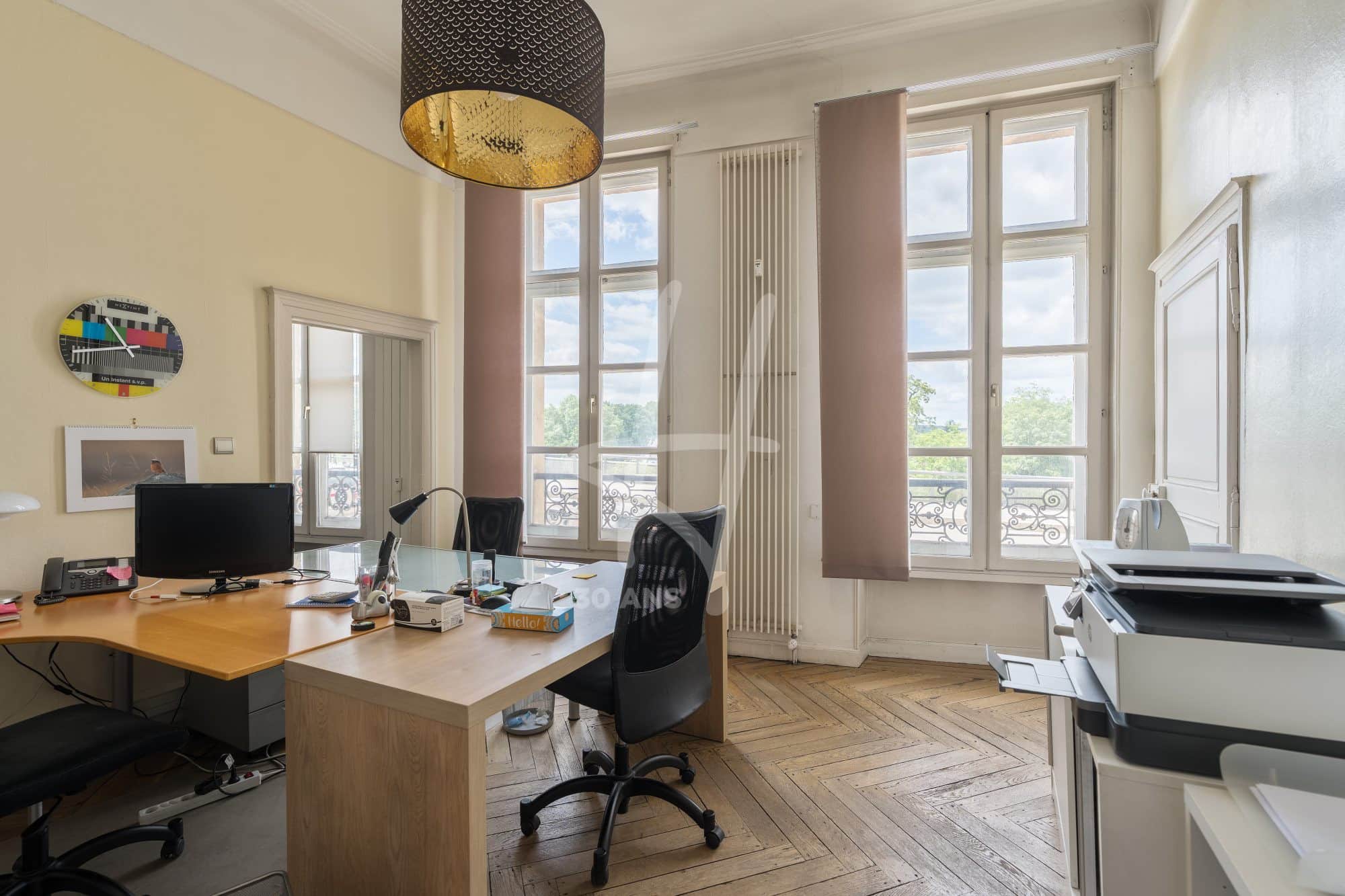 Local commercial · 149 m² · Achat des murs — photo 1