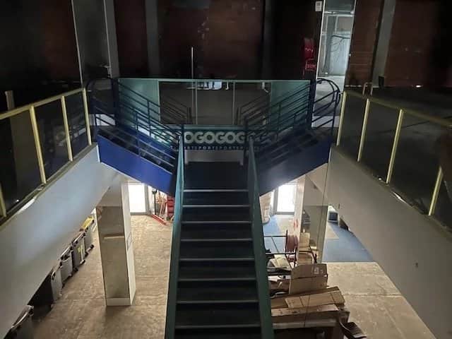 Local commercial · 1052 m² · Location — photo 1