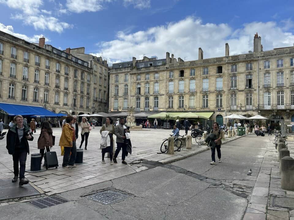 Auberge · 200 m² · Fonds de commerce — photo 1