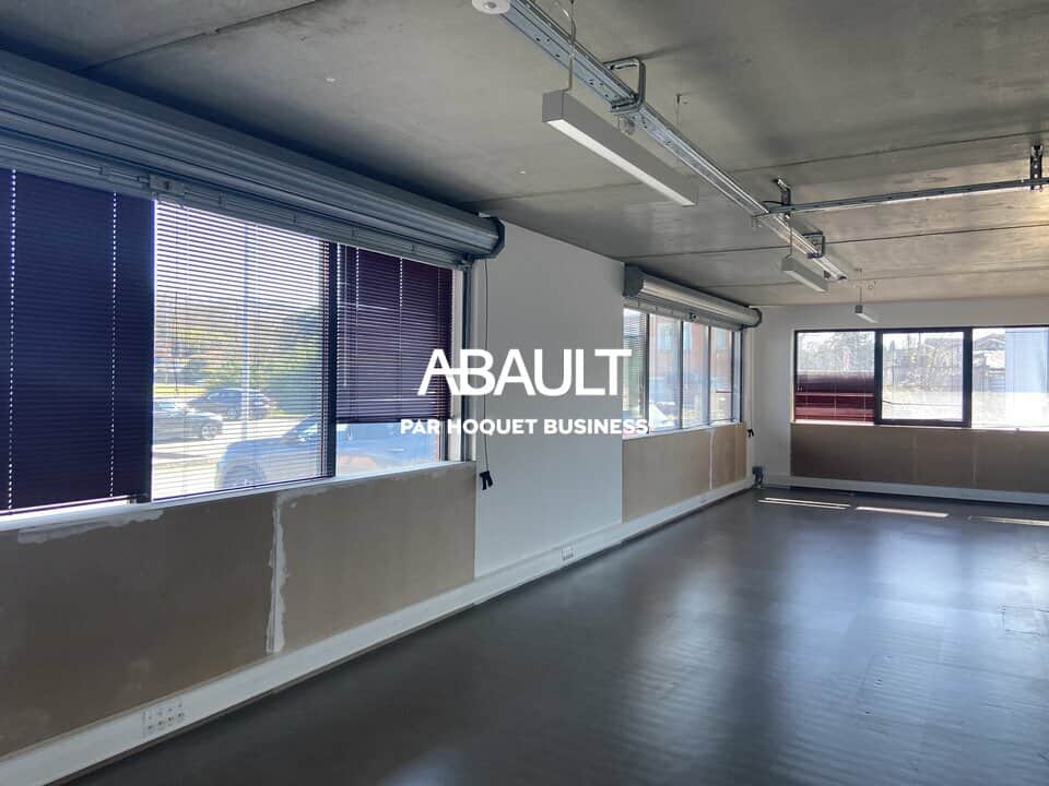 Local commercial · 278 m² · Location — photo 1