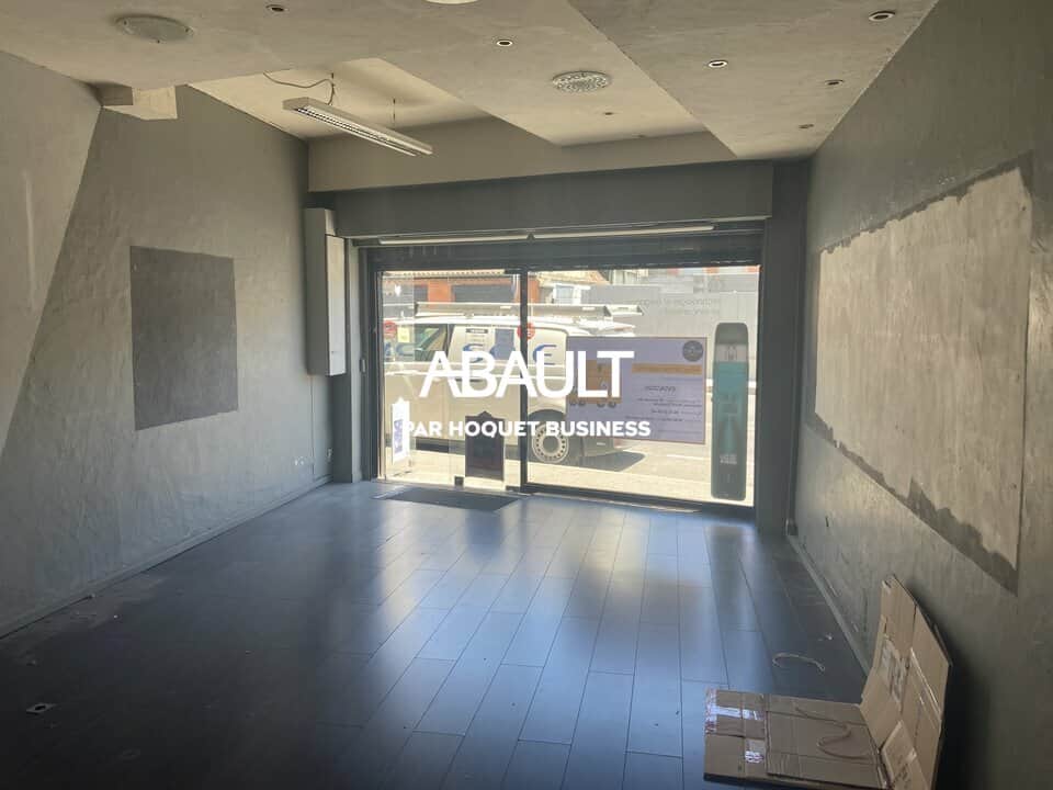 Local commercial · 50 m² · Location — photo 1