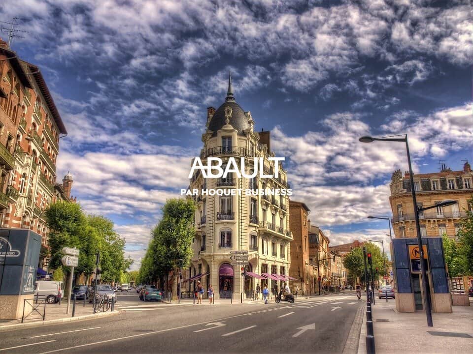Local commercial · 159 m² · Achat des murs — photo 1
