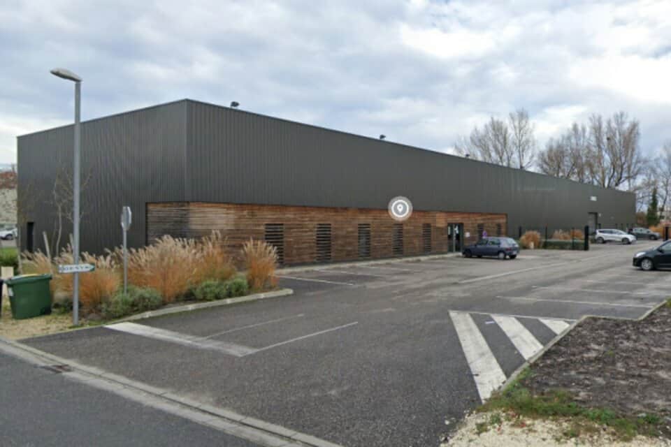 Local commercial · 900 m² · Location — photo 1