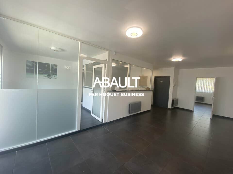 Local commercial · 85 m² · Location — photo 1