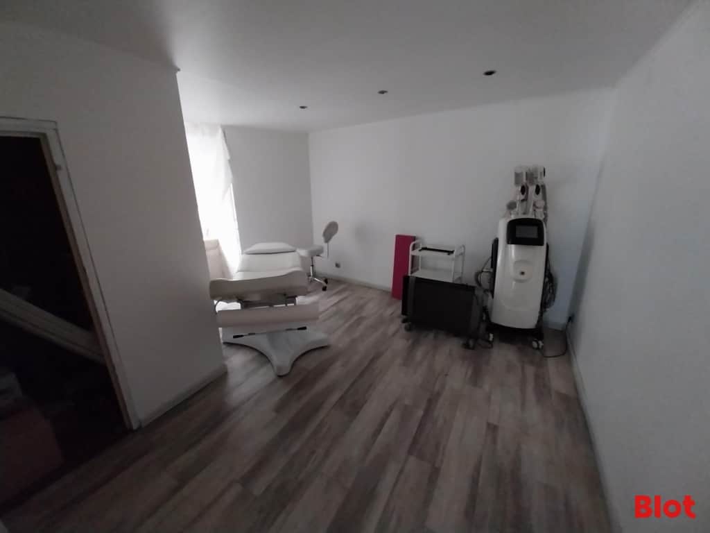 Local commercial · 40 m² · Fonds de commerce — photo 1