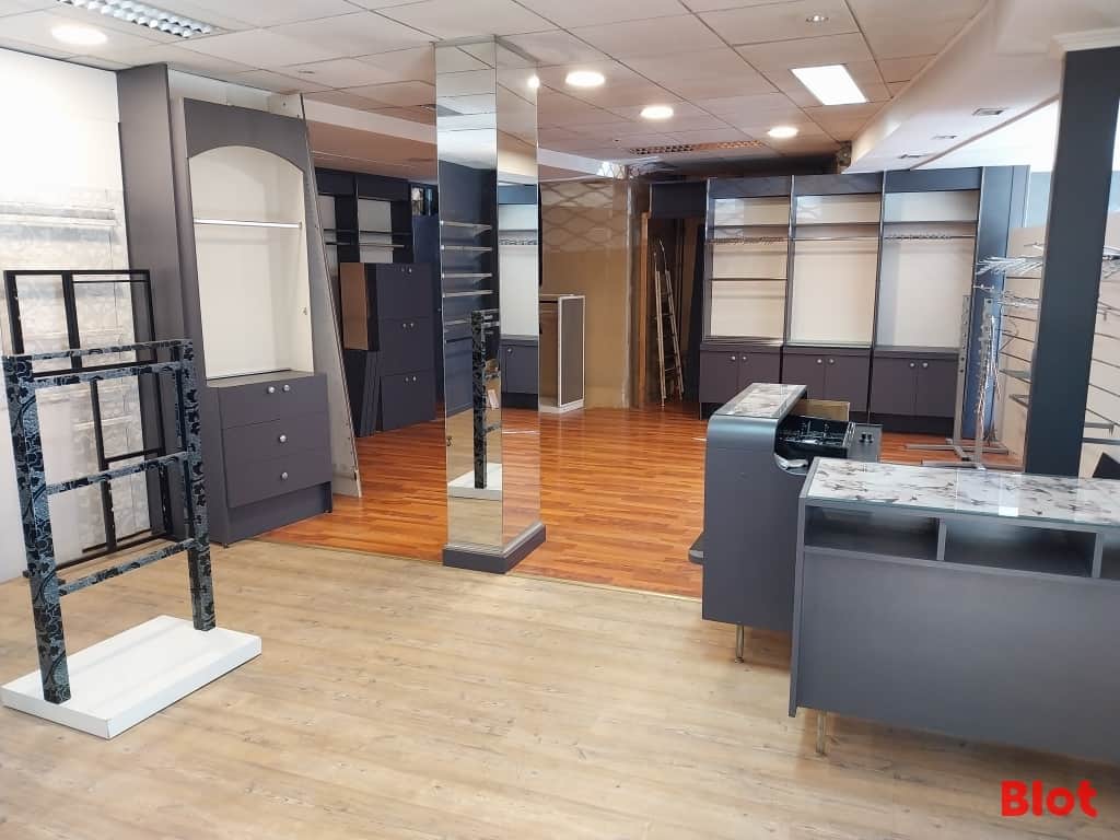 Local commercial · 95 m² · Location — photo 1