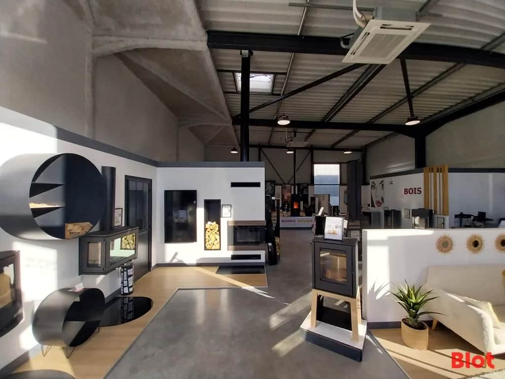 Local commercial · 173 m² · Location — photo 1