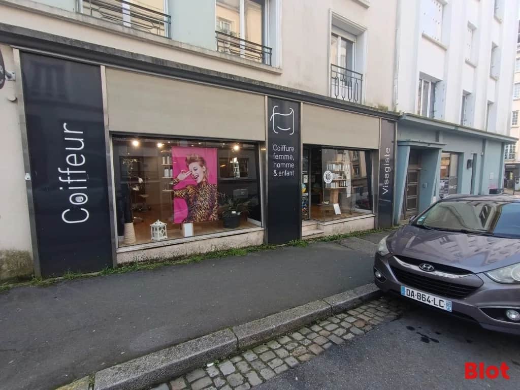 Local commercial · 80 m² · Location — photo 1
