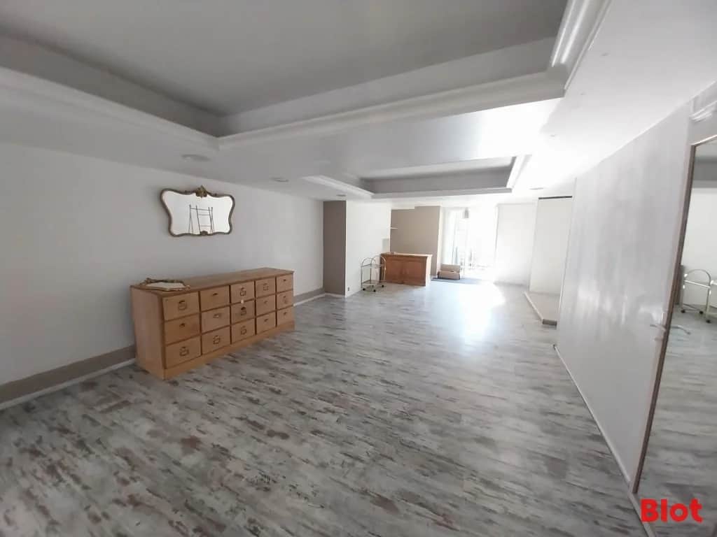 Local commercial · 60 m² · Location — photo 1