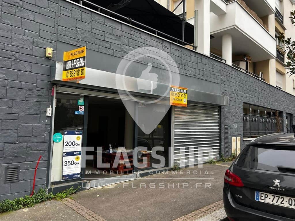 Local commercial · 137 m² · Location — photo 1