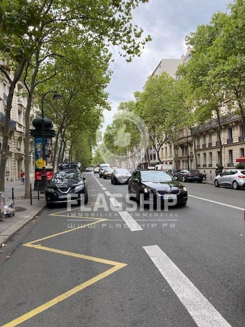 Local commercial · 80 m² · Cession de bail — photo 1