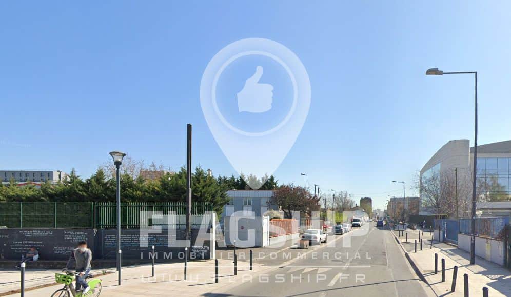 Local commercial · 600 m² · Location — photo 1