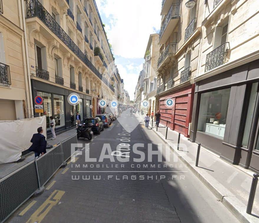 Local commercial · 108 m² · Location — photo 1