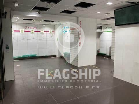 Local commercial · 90 m² · Location — photo 1