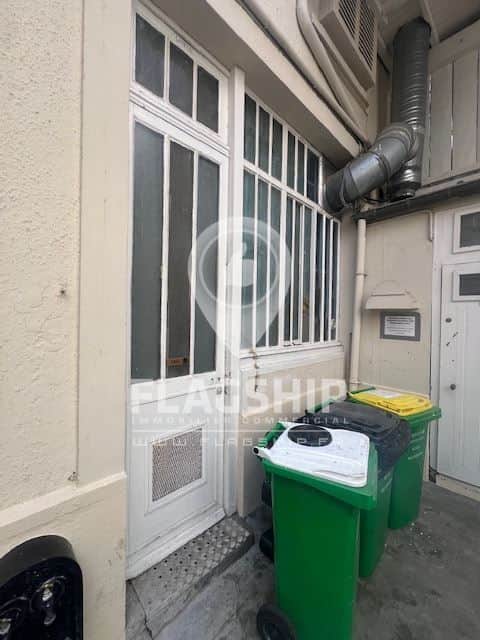 Local commercial · 60 m² · Location — photo 1