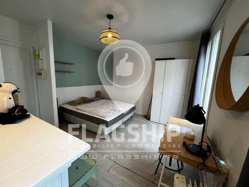 Local commercial · 18 m² · Achat des murs — photo 1