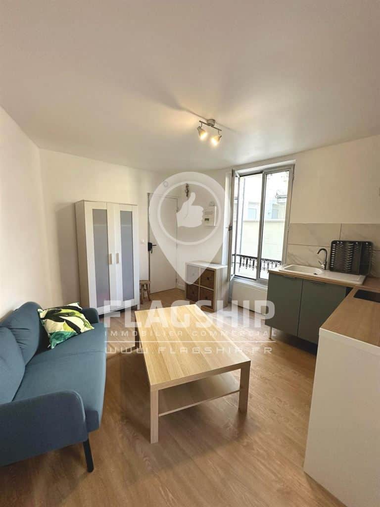 Local commercial · 22 m² · Achat des murs — photo 1
