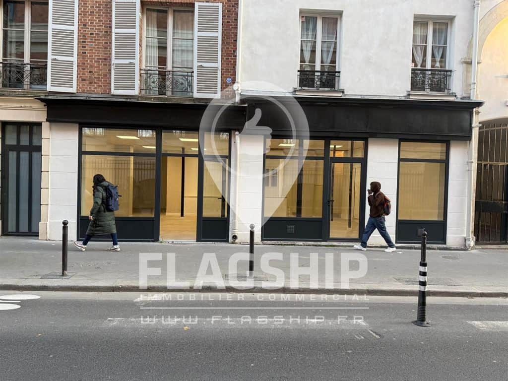 Local commercial · 117 m² · Achat des murs — photo 1