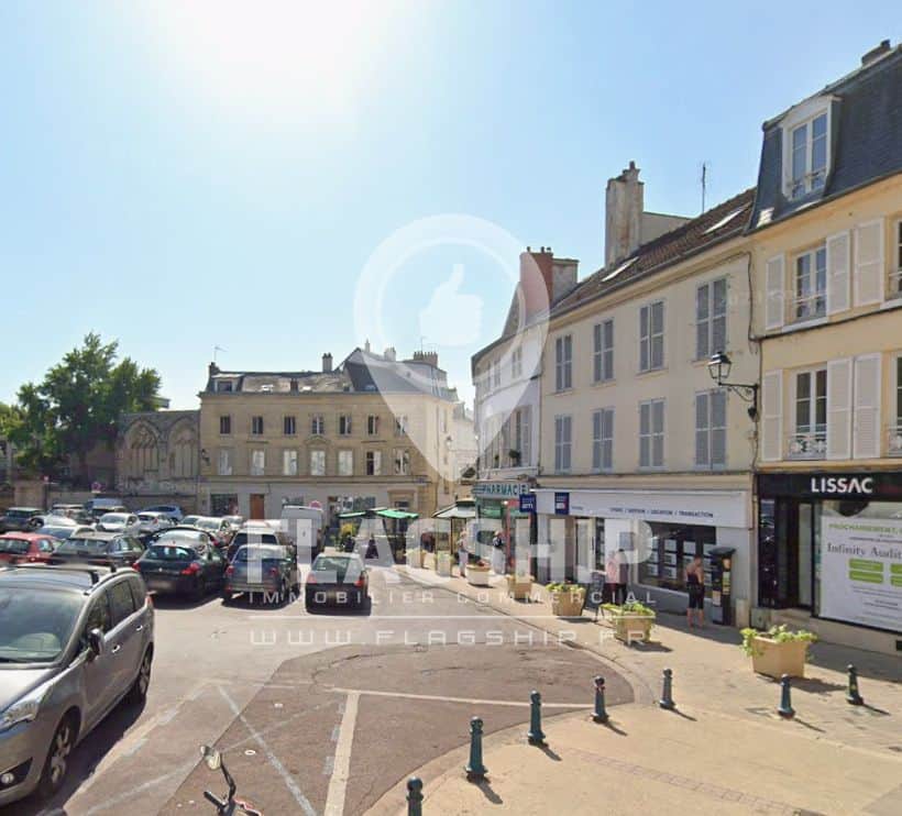 Local commercial · 262 m² · Location — photo 1