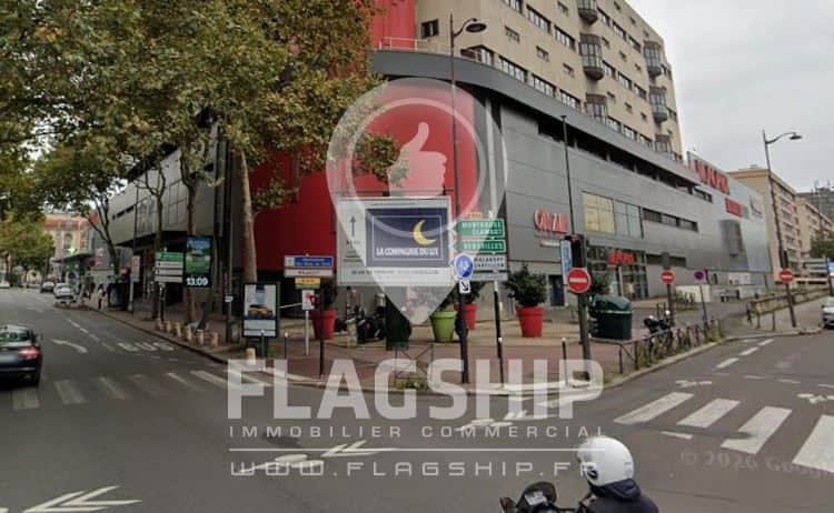 Local commercial · 605 m² · Location — photo 1