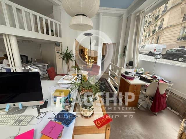 Local commercial · 60 m² · Location — photo 1