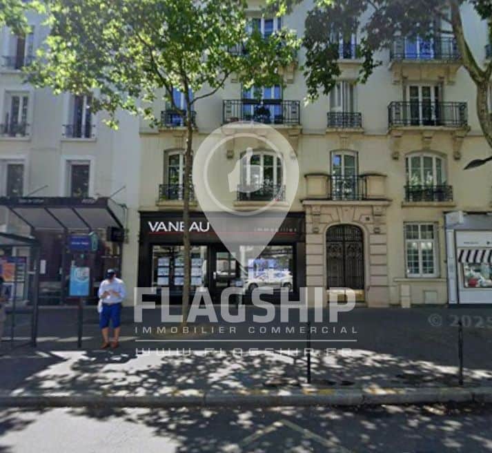 Local commercial · 110 m² · Location — photo 1