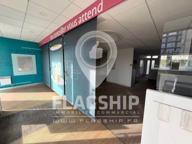Local commercial · 160 m² · Location — photo 1