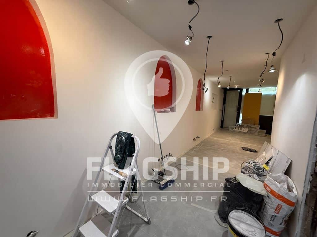 Local commercial · 30 m² · Location — photo 1