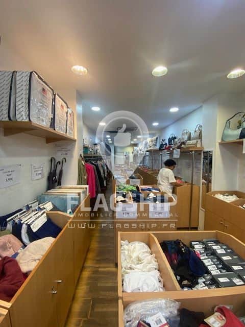 Local commercial · 63 m² · Cession de bail — photo 1