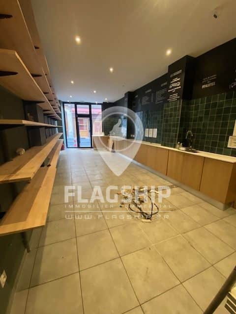 Local commercial · 39 m² · Location — photo 1