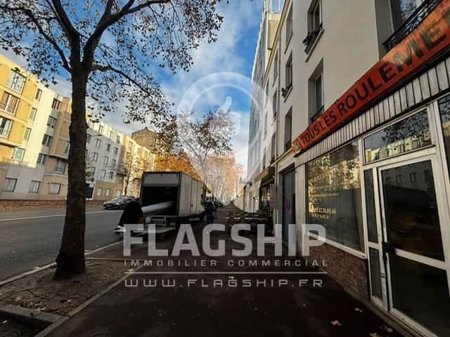 Local commercial · 90 m² · Location — photo 1