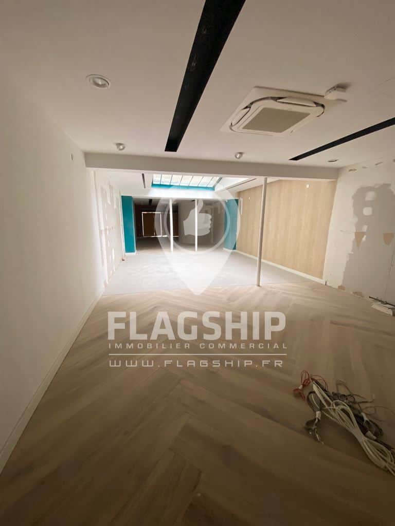 Local commercial · 170 m² · Location — photo 1