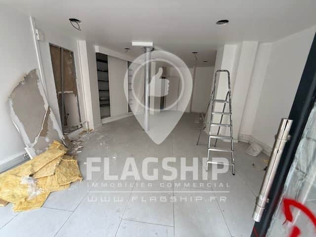 Local commercial · 34 m² · Location — photo 1
