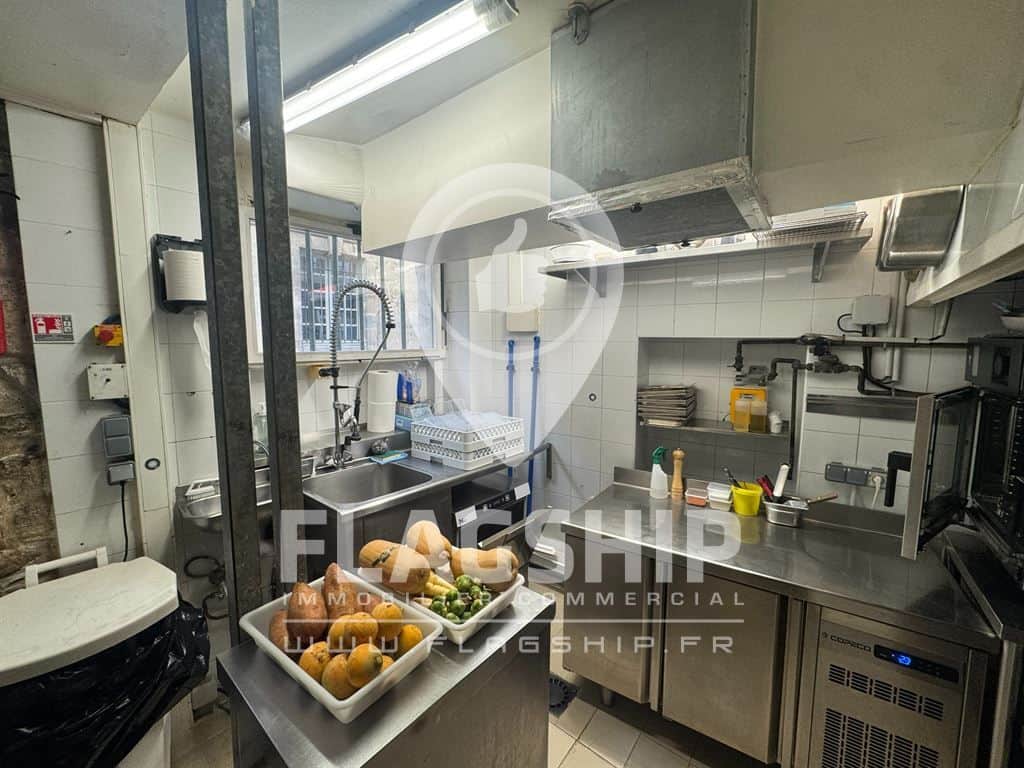 Local commercial · 107 m² · Cession de bail — photo 1