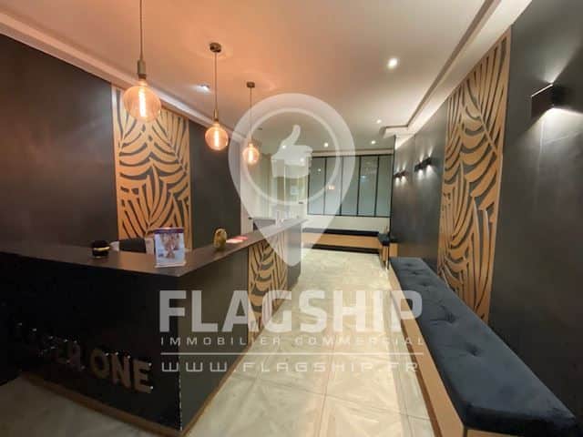 Local commercial · 180 m² · Location — photo 1