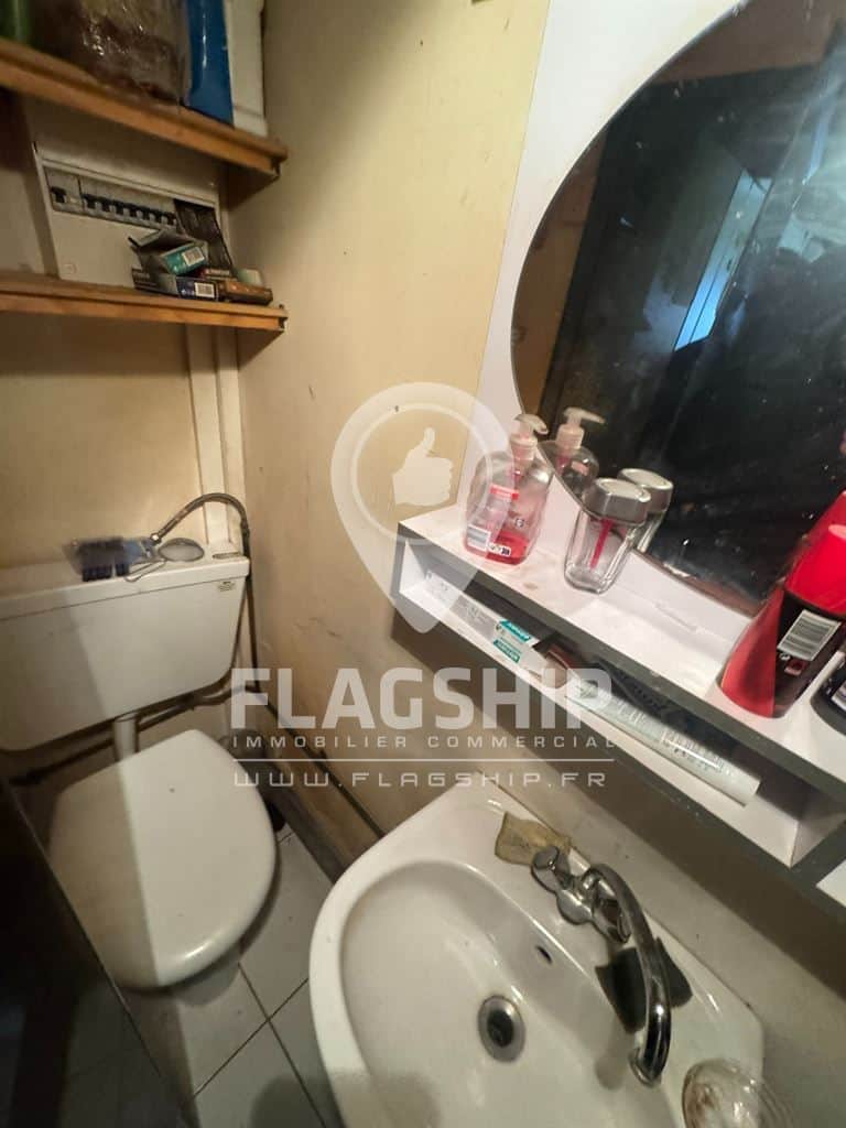 Local commercial · 17 m² · Cession de bail — photo 1