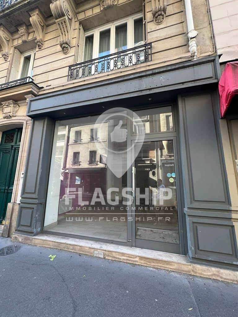 Local commercial · 42 m² · Location — photo 1