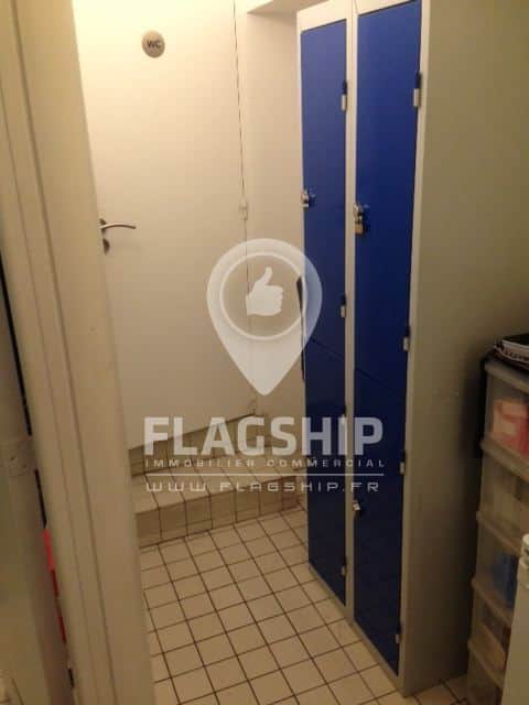Local commercial · 60 m² · Achat des murs — photo 1