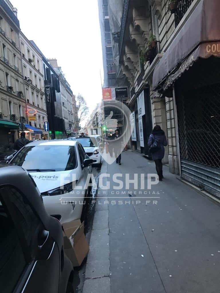 Retouche et couture · 55 m² · Cession de bail — photo 1