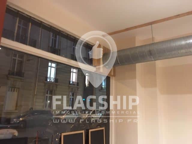 Local commercial · 70 m² · Cession de bail — photo 1